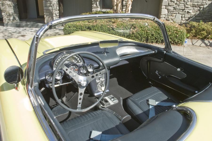  Chevrolet Corvette 1958 года  (фото 23 из 68)